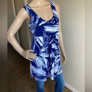 Elegant Navy and White Women's Tunic